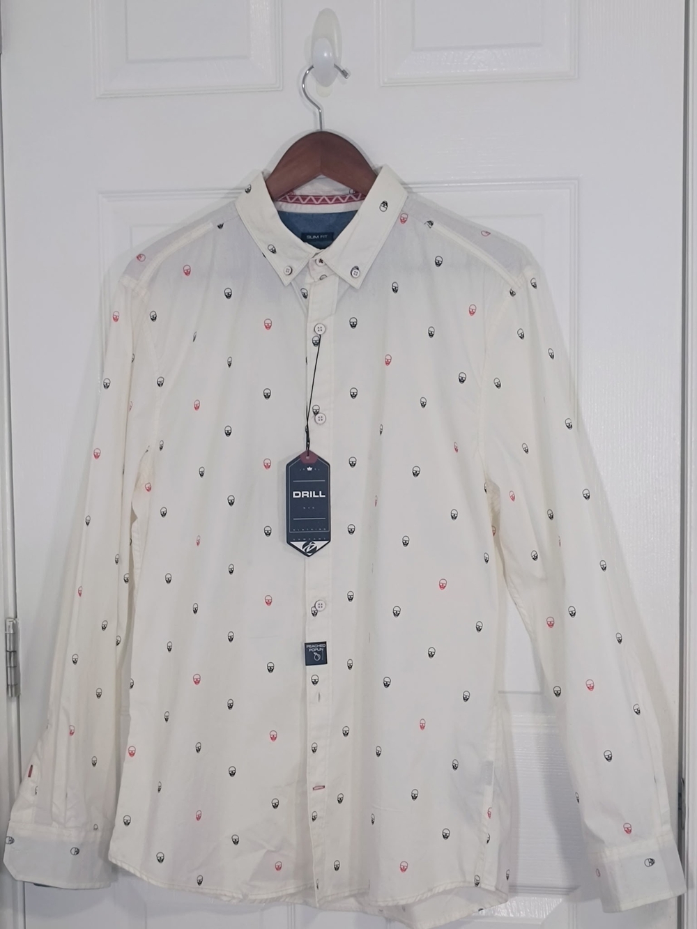 Men’s Cream Long-Sleeve Button-Down Shirt with Micro Skull Print